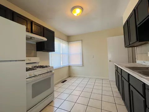 Kitchen - 14719 Loomis Ave, Harvey, IL 60426 photo 1 of 4