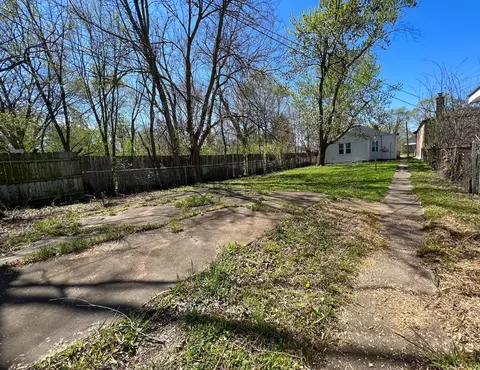 Exterior - 14719 Loomis Ave, Harvey, IL 60426 photo 5 of 5