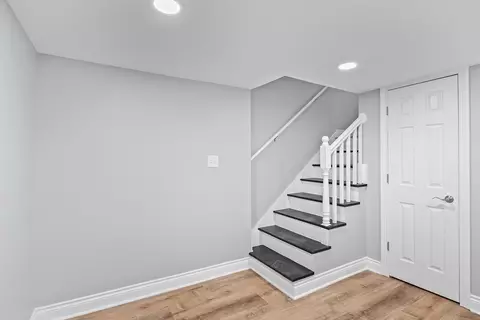 Entry Way - 2728 E 76th St, Chicago, IL 60649 photo 4 of 4