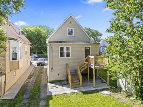 Exterior - 2728 E 76th St, Chicago, IL 60649 photo 2 of 3