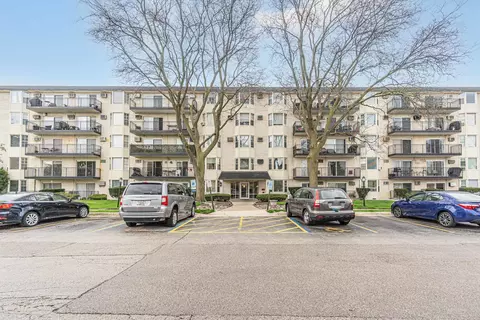 5506 Lincoln Ave #516, Morton Grove, IL 60053