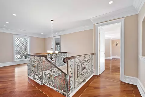 Entry Way - 239 Wood Glen Ln, Oak Brook, IL 60523 photo 2 of 2