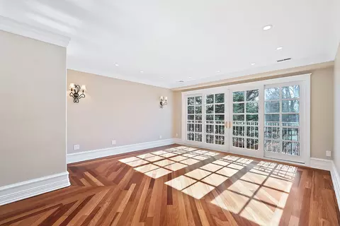 Living - 239 Wood Glen Ln, Oak Brook, IL 60523 photo 5 of 5