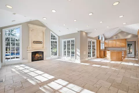 Living - 239 Wood Glen Ln, Oak Brook, IL 60523 photo 1 of 5