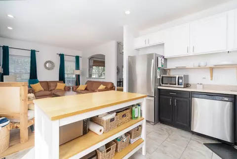 Kitchen - 17523 Gilbert Dr, Lockport, IL 60441 photo 2 of 3