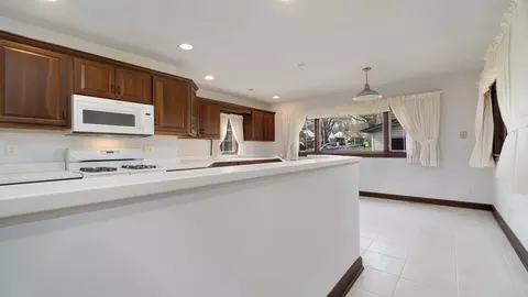 Kitchen - 2902 E State St, Rockford, IL 61108 photo 5 of 5