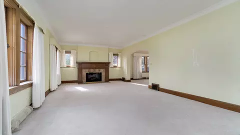 Living - 2902 E State St, Rockford, IL 61108 photo 2 of 2