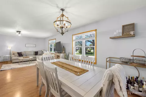 Dining - 852 Shorewood Dr, Bartlett, IL 60103 photo 1 of 2