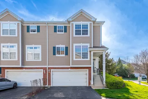 2308 Hudson Cir, Aurora, IL 60502