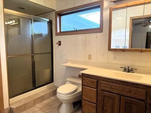 Bath - 3525 Carpenter St, Steger, IL 60475 photo 1 of 2