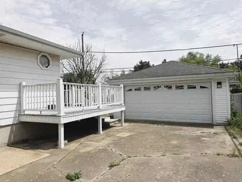 Exterior - 3525 Carpenter St, Steger, IL 60475 photo 3 of 3