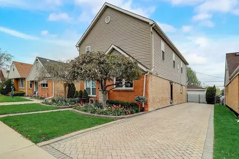 Exterior - 4045 Ruby St, Schiller Park, IL 60176 photo 2 of 9