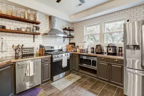 Kitchen - 4045 Ruby St, Schiller Park, IL 60176 photo 2 of 3
