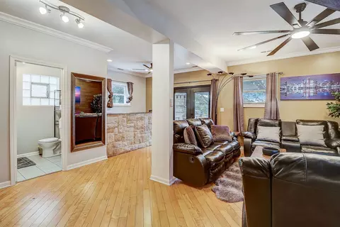 Living - 4045 Ruby St, Schiller Park, IL 60176 photo 2 of 2