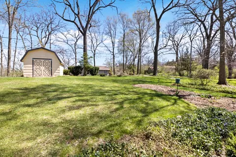 Exterior - 10385 Ellsworth Dr, Roscoe, IL 61073 photo 6 of 11