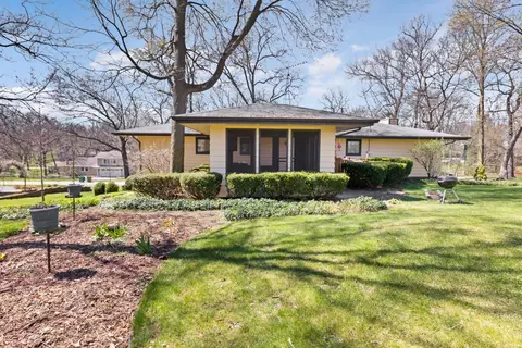 Exterior - 10385 Ellsworth Dr, Roscoe, IL 61073 photo 11 of 11