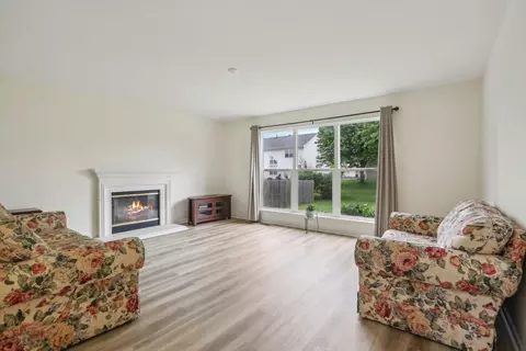 1890 Cooper Ln, Algonquin, IL 60102 photo 5