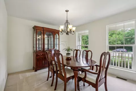 1890 Cooper Ln, Algonquin, IL 60102 photo 9
