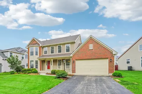 1890 Cooper Ln, Algonquin, IL 60102 photo 2