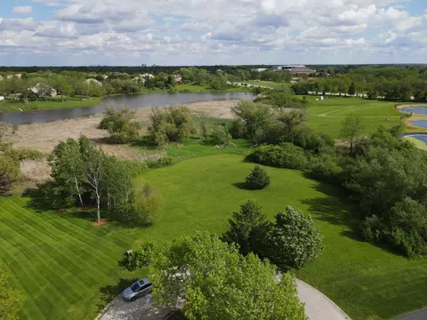 13 Farmington Rd, South Barrington, IL 60010