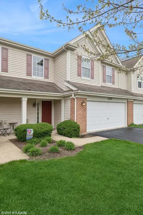 2325 Pembridge Dr, Lake In The Hills, IL 60156