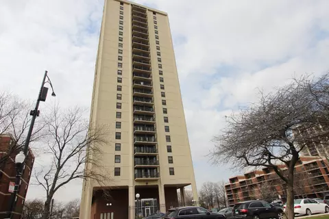 3001 S Michigan Ave #1003, Chicago, IL 60616