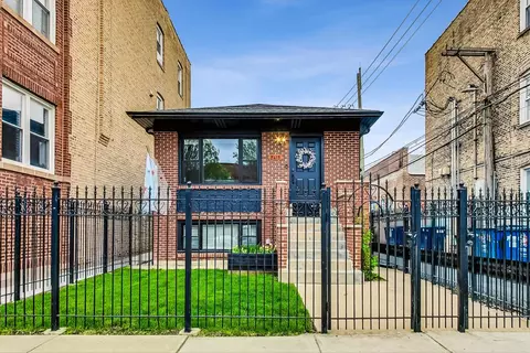 2415 N Ridgeway Ave, Chicago, IL 60647