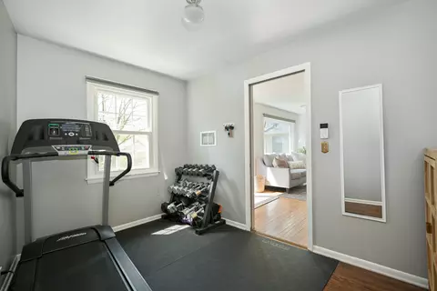 332 E Harrison Ave, Wheaton, IL 60187 photo 16