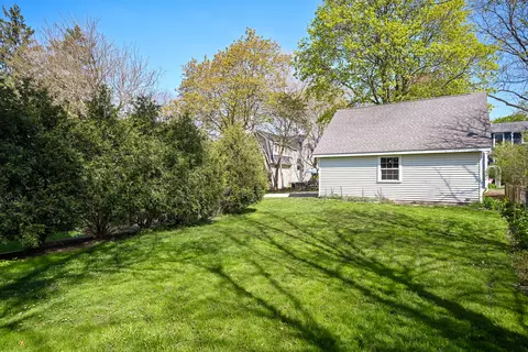 332 E Harrison Ave, Wheaton, IL 60187 photo 38