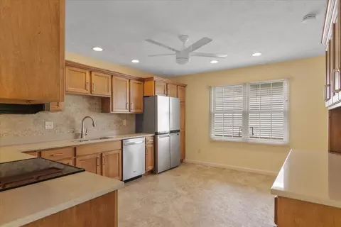 Kitchen - 1707 Sunrise Pt, Normal, IL 61761 photo 1 of 2