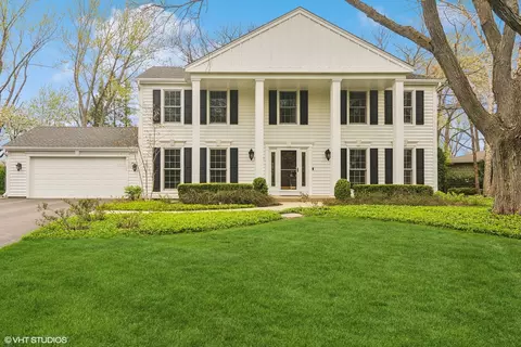 1246 W Hampton Pl, Palatine, IL 60067