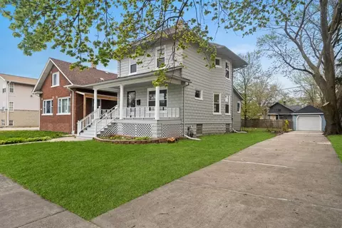 1515 S 5th Ave, Maywood, IL 60153