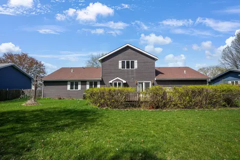 Exterior - 16203 S Peerless Dr, Plainfield, IL 60586 photo 4 of 4