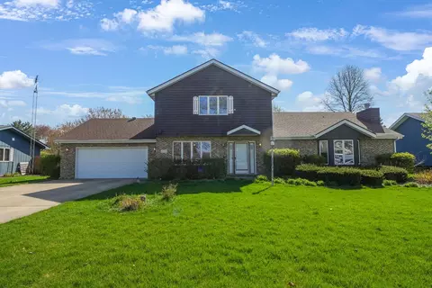 16203 S Peerless Dr, Plainfield, IL 60586