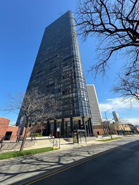 5415 N Sheridan Rd #3407, Chicago, IL 60640