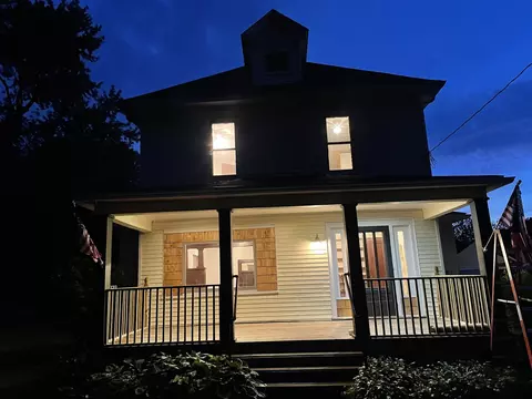 Exterior - 568 N 4th St, Sheldon, IL 60966 photo 15 of 17