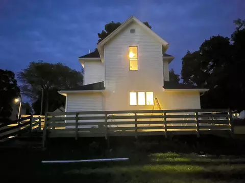 Exterior - 568 N 4th St, Sheldon, IL 60966 photo 12 of 17