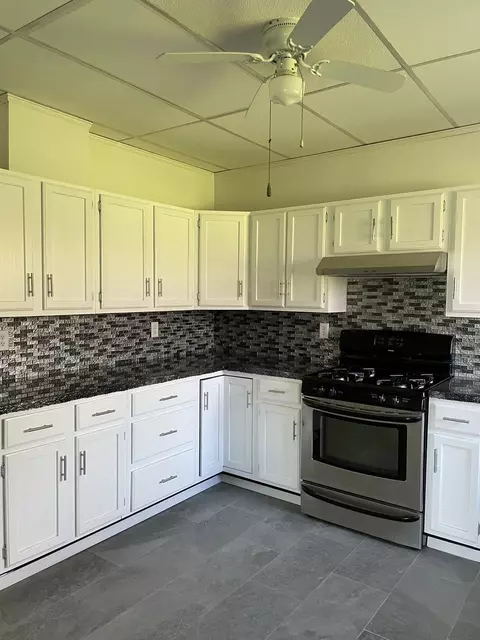 Kitchen - 568 N 4th St, Sheldon, IL 60966 photo 2 of 4