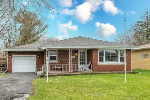 251 Belmont Ave, Bourbonnais, IL 60914