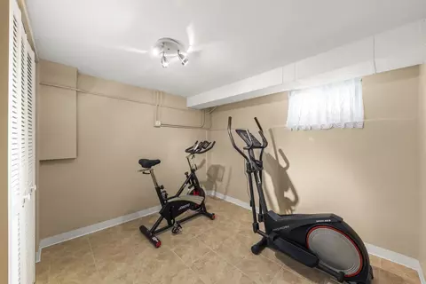 5151 S Massasoit Ave, Chicago, IL 60638 photo 13