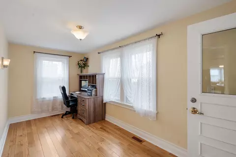 5151 S Massasoit Ave, Chicago, IL 60638 photo 9