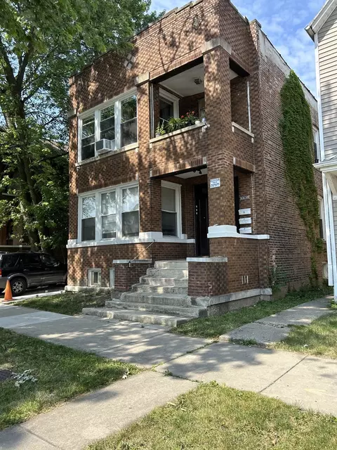 6630 S Talman Ave, Chicago, IL 60629