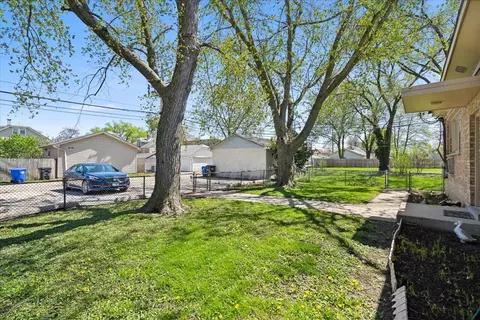 Exterior - 4117 Joliet Ave, Lyons, IL 60534 photo 4 of 5