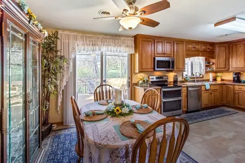 Dining - 1112 Beech Dr, Dixon, IL 61021 photo 2 of 3