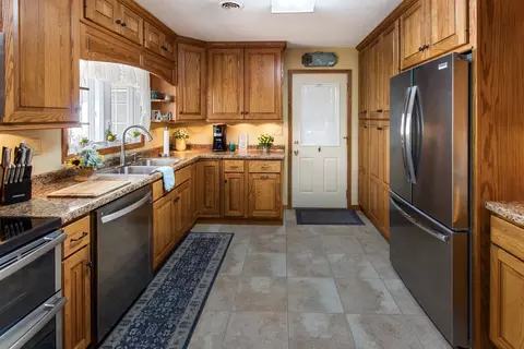 Kitchen - 1112 Beech Dr, Dixon, IL 61021 photo 2 of 4