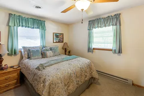 Bedroom - 1112 Beech Dr, Dixon, IL 61021 photo 1 of 5