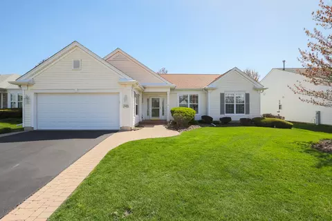 12452 Rolling Meadows Ln, Huntley, IL 60142