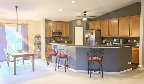 1404 Westhampton Dr, Plainfield, IL 60586 photo 5