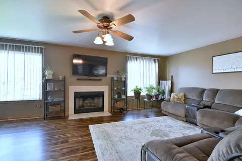 4306 Ashcott Ln, Plainfield, IL 60586 photo 15
