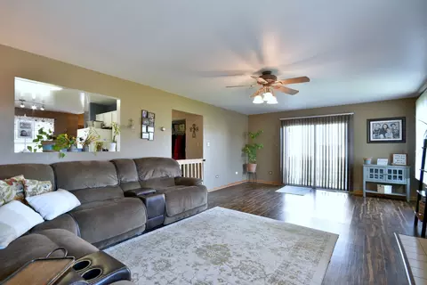 4306 Ashcott Ln, Plainfield, IL 60586 photo 13